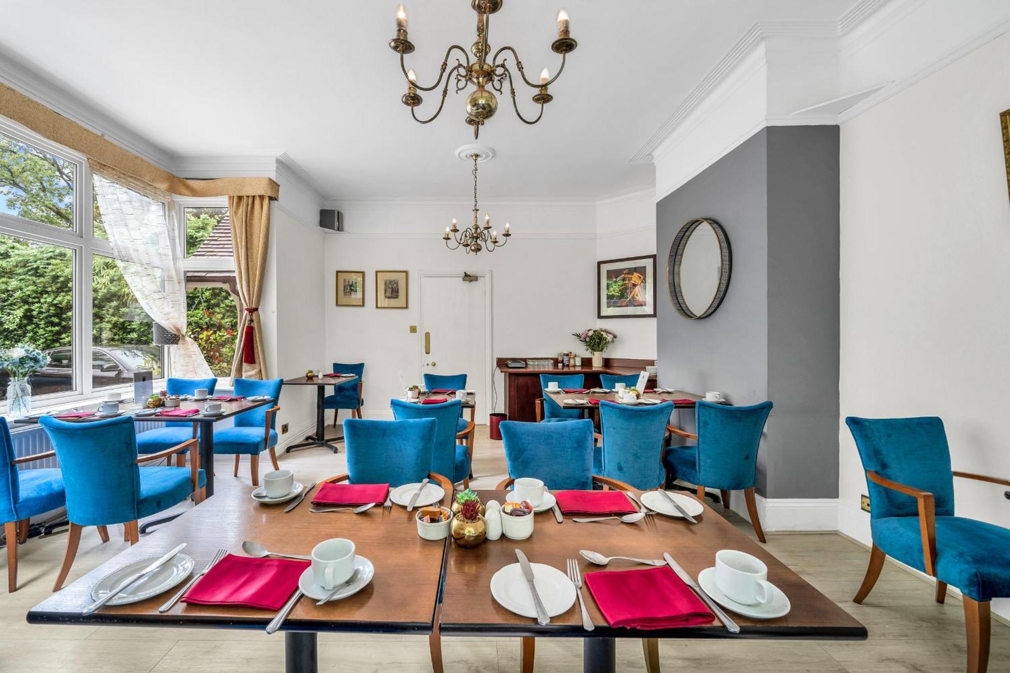 Dial House Hotel Кроуторн Экстерьер фото